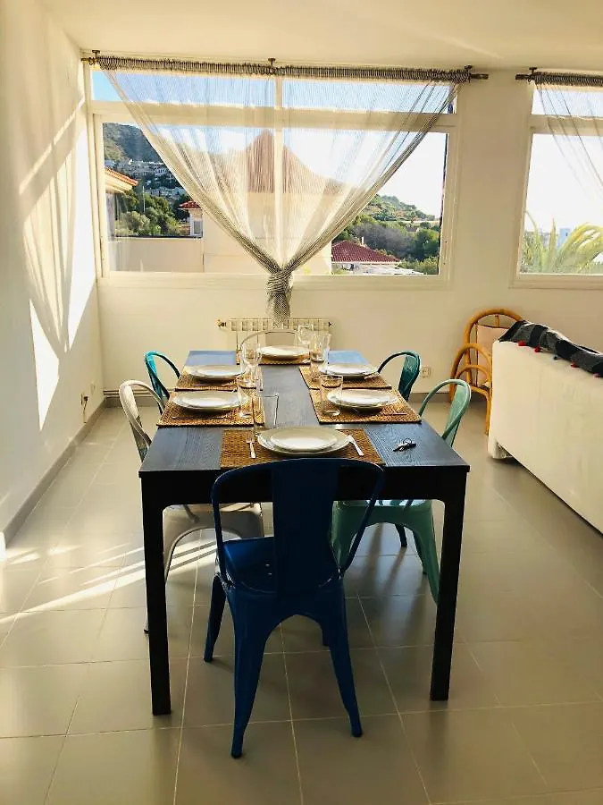 La Marina Seaview Penthouse Apartment Sitges